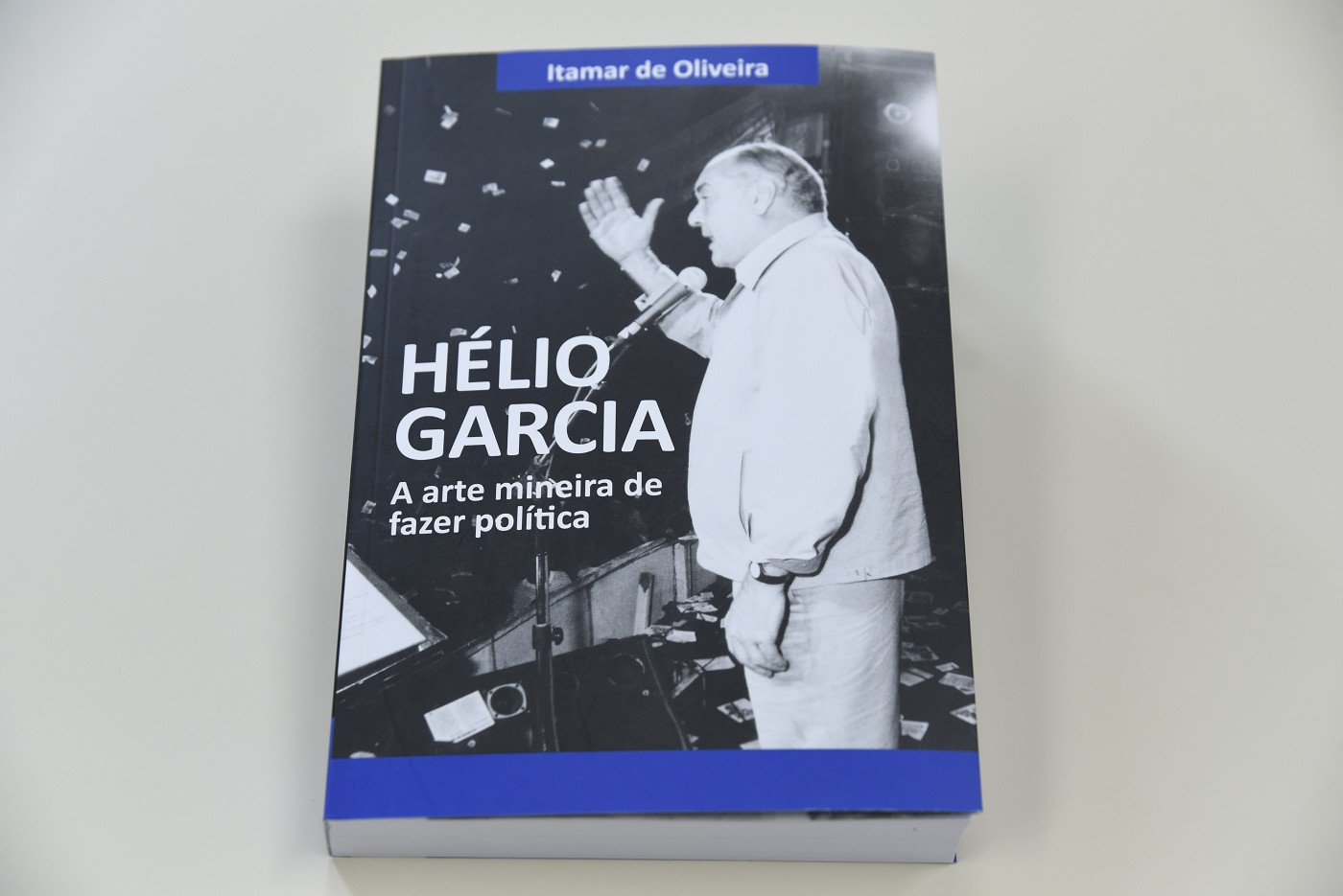 Livro: Hélio Garcia - A arte mineira de fazer política