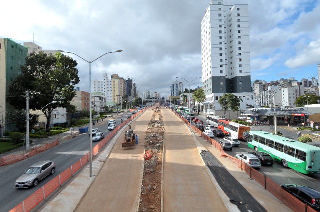 Para o coordenador do Nucletrans, o BRT em implantação em Belo Horizonte não vai resolver a questão da mobilidade urbana na Capital