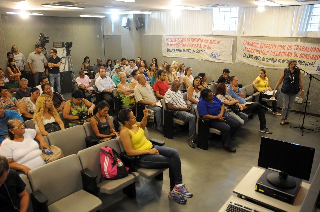Os donos de barracas no entorno do Mineirão participaram de reunião da Comissão de Direitos Humanos nesta quarta (1º/10)