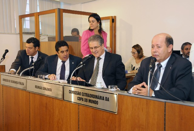 Deputados alertaram para a importância da definição de estratégias que evitem novos confrontos e mortes