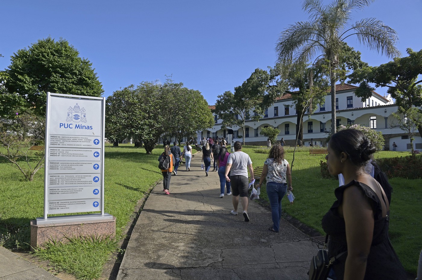 Correção e gabarito extraoficial da prova da Assembleia