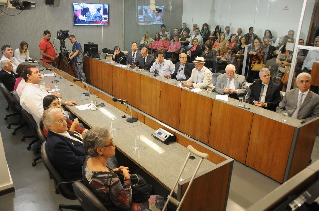 Audiência, nesta segunda (8), contou com a presença de gestores públicos e hospitalares de vários municípios mineiros