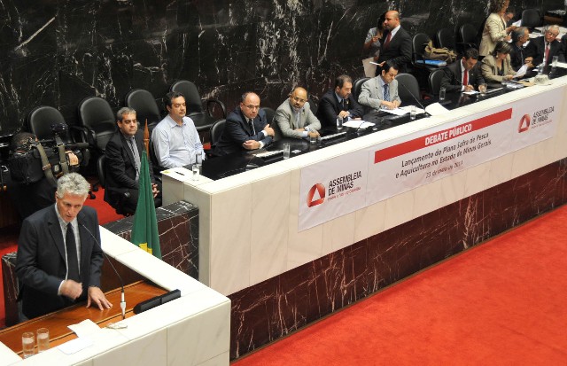 O Plenário da ALMG recebeu o evento que lançou o Plano Safra de Pesca e Aquicultura