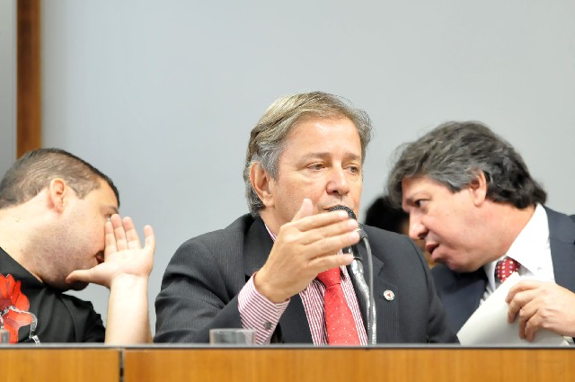 Comissão de Saúde - debate sobre problemas administrativos na gestão do Serviço de Atendimento Móvel de Urgência - Samu - Macro Norte