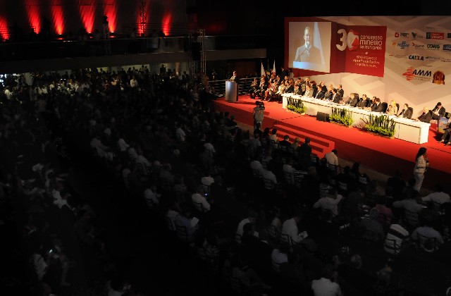 O congresso é promovido pela Associação Mineira de Municípios (AMM)