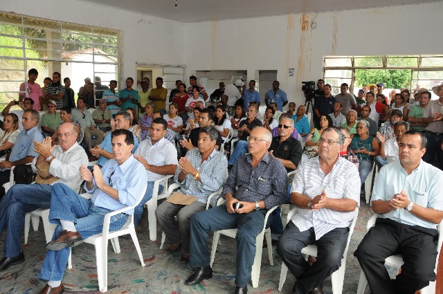 A população local ficou satisfeita com a informação divulgada