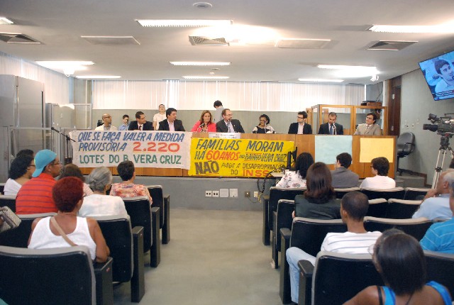 Comissão de Assuntos Municipais e Regionalização debateu a situação habitacional e jurídica de imóveis do bairro Vera Cruz, em Belo Horizonte