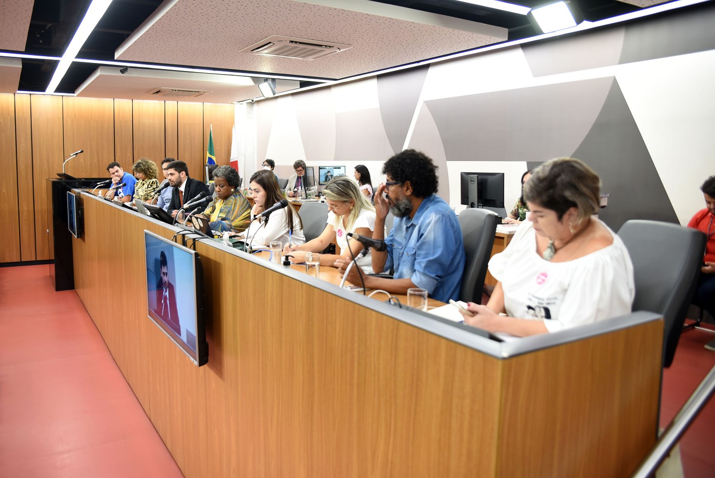 Comissão de Educação, Ciência e Tecnologia debate o impacto da reforma administrativa na educação básica