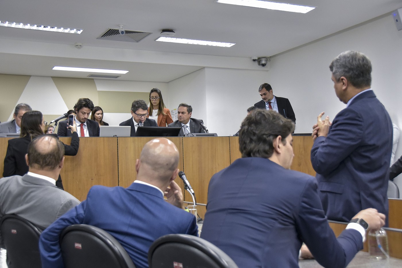 Comissão de Fiscalização Financeira e Orçamentária - análise de proposições (reunião das 16:45)