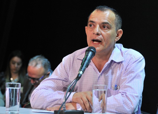 Comissão do Trabalho, da Previdência e da Ação Social - debate sobre a manutenção dos postos de trabalho nas empresas de ferroligas e de silício metálico