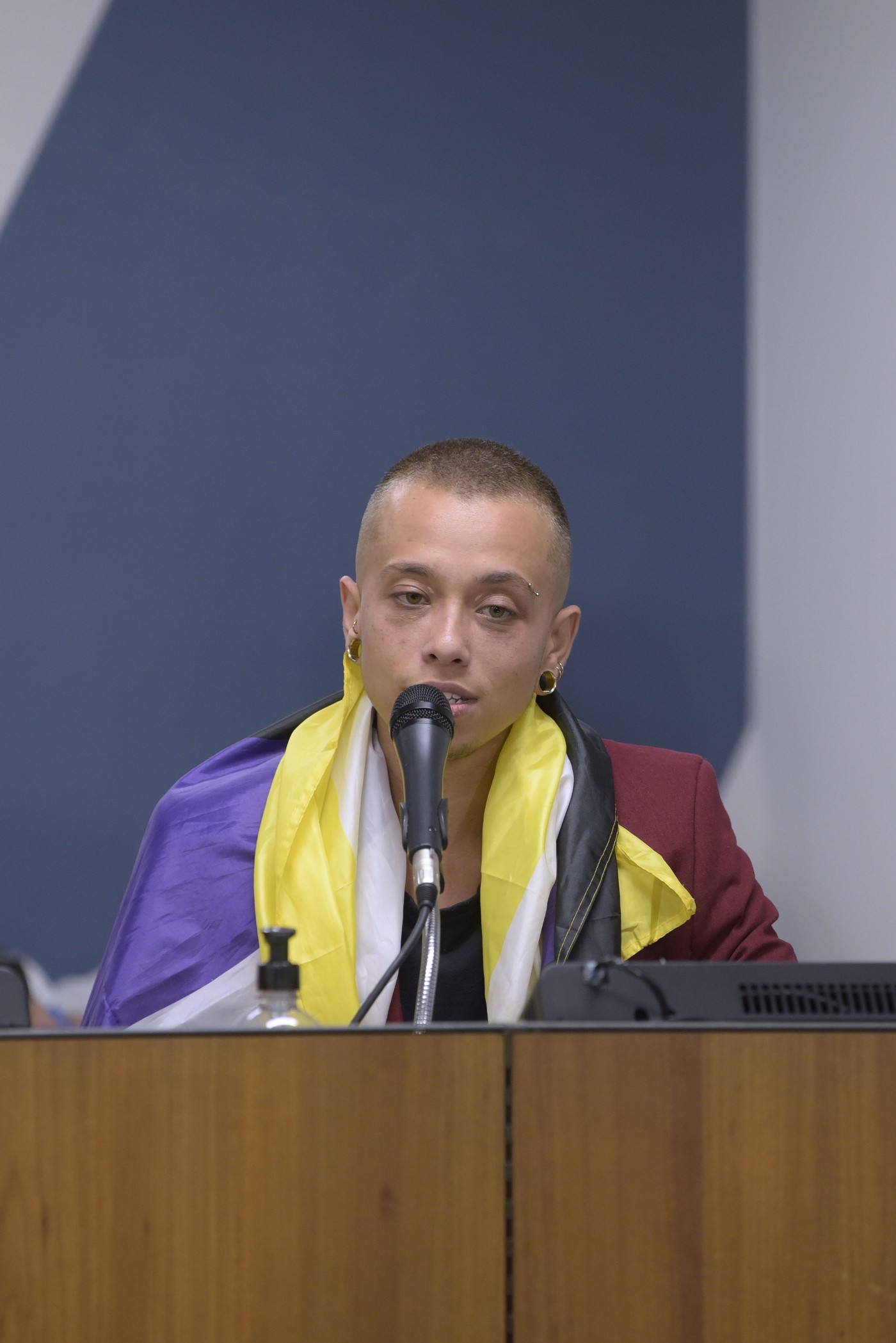 Comissão de Direitos Humanos - debate sobre o registro civil de pessoas não binárias