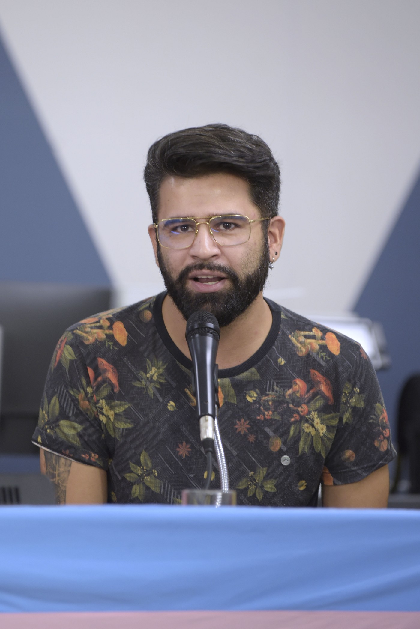 Comissão de Direitos Humanos - debate sobre o registro civil de pessoas não binárias