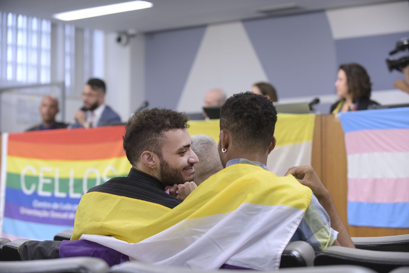 Comissão de Direitos Humanos - debate sobre o registro civil de pessoas não binárias