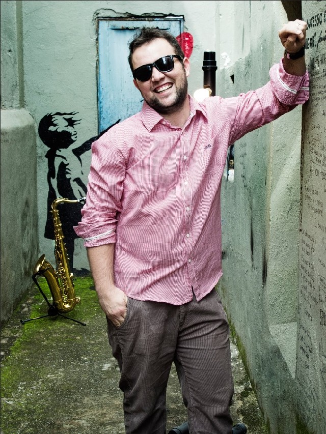 O disco de Gil Costa tem influência do jazz mineiro e é inspirado em sua família