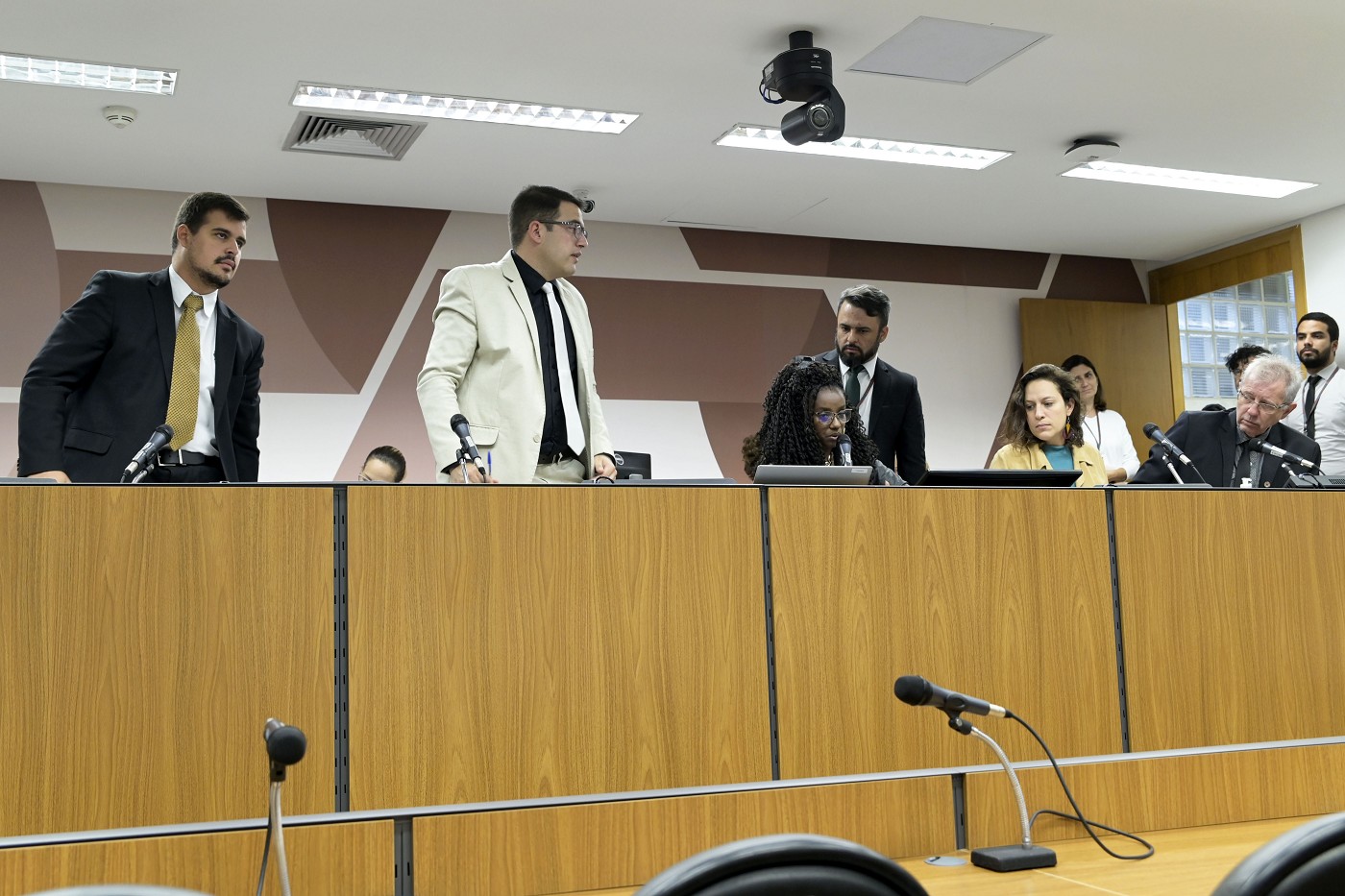 Comissão de Direitos Humanos - análise de proposições (reunião das 14:30)