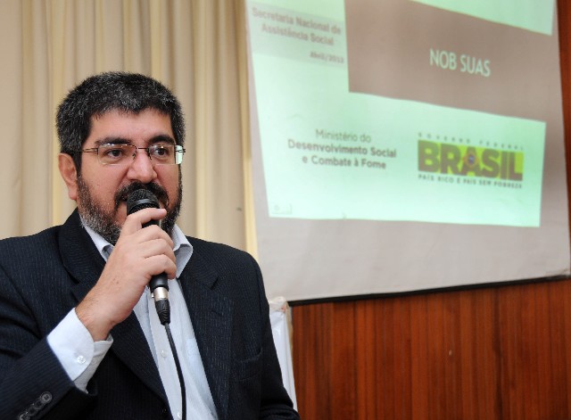 Jaime Rabelo Adriano apresentou as principais mudanças trazidas pela NOB/Suas 2012