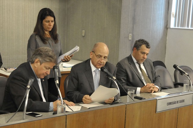 O requerimento foi aprovado pela Comissão de Saúde nesta quarta (24)