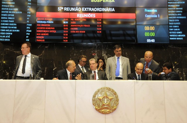 Deputados aprovaram vários projetos sobre doação de imóveis