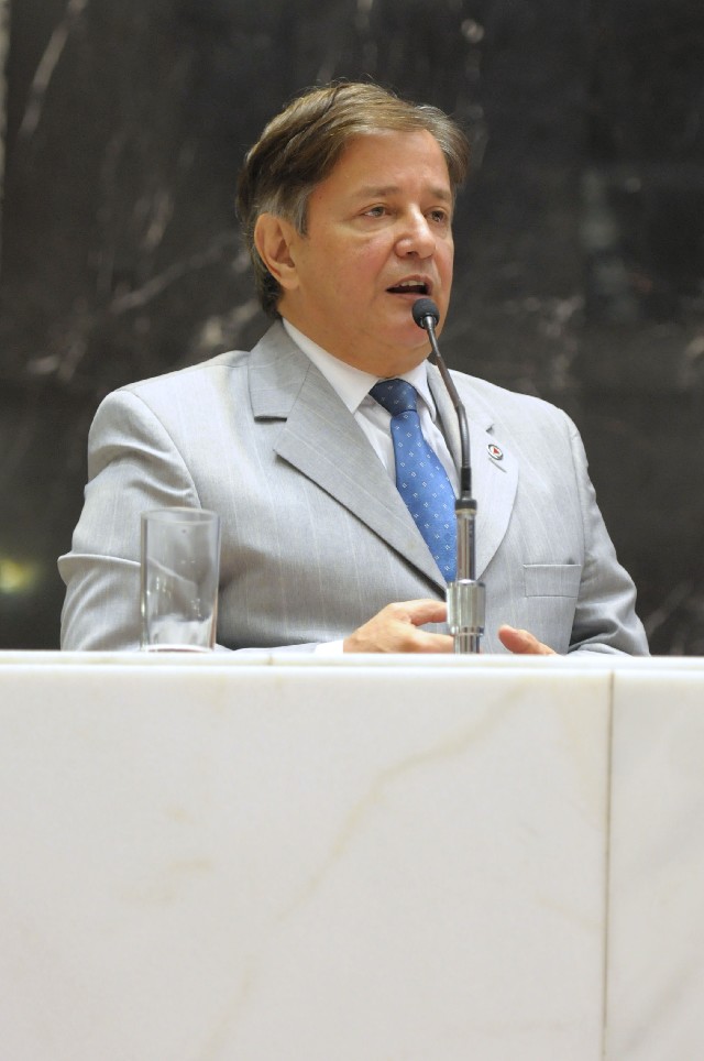 Carlos Pimenta elogiou o atendimento das Santas Casas e dos hospitais filantrópicos