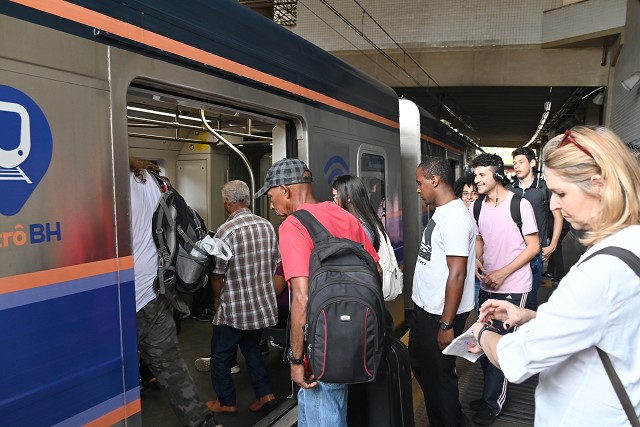 Comissão de Assuntos Municipais e Regionalização - visita ao Metrô