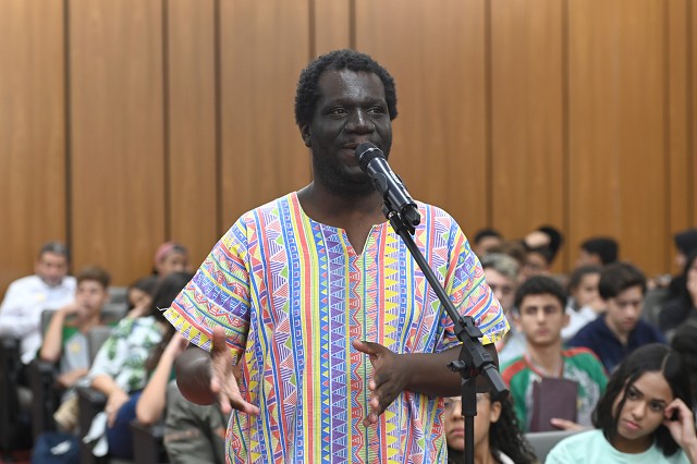 Comissão de Participação Popular - debate sobre a abolição inacabada no Brasil