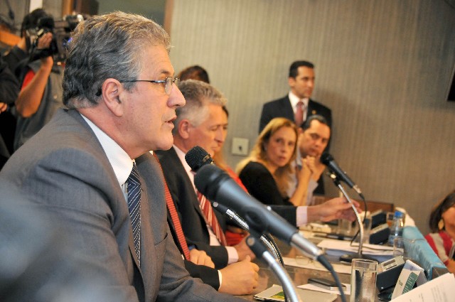 Comissão de Assuntos Municipais e Regionalização - debate sobre a Escola Estadual Pandiá Calógeras