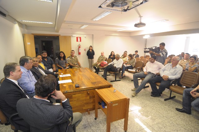 Comissão de Transporte, Comunicação e Obras Públicas - visita à Superintendência Regional do Dnit