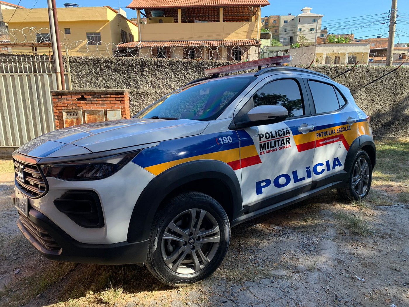 Entrega de viatura - Beneficiária: Polícia Militar - Ribeirão das Neves (MG)
