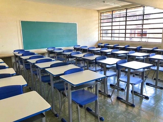 Compra de equipamentos e mobiliário - Beneficiária: Escola Estadual Hermenegildo Chaves - Belo Horizonte (MG)