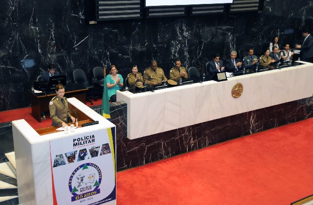 Reunião Especial - homenagem ao Colégio Tiradentes