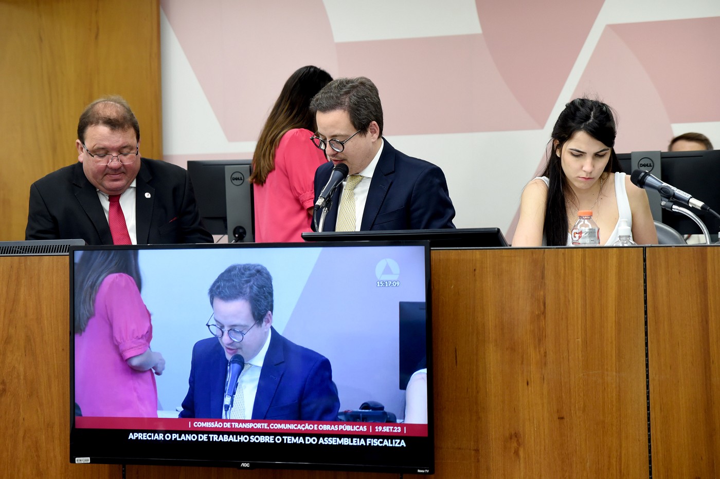 Comissão de Transporte, Comunicação e Obras Públicas - análise de proposições