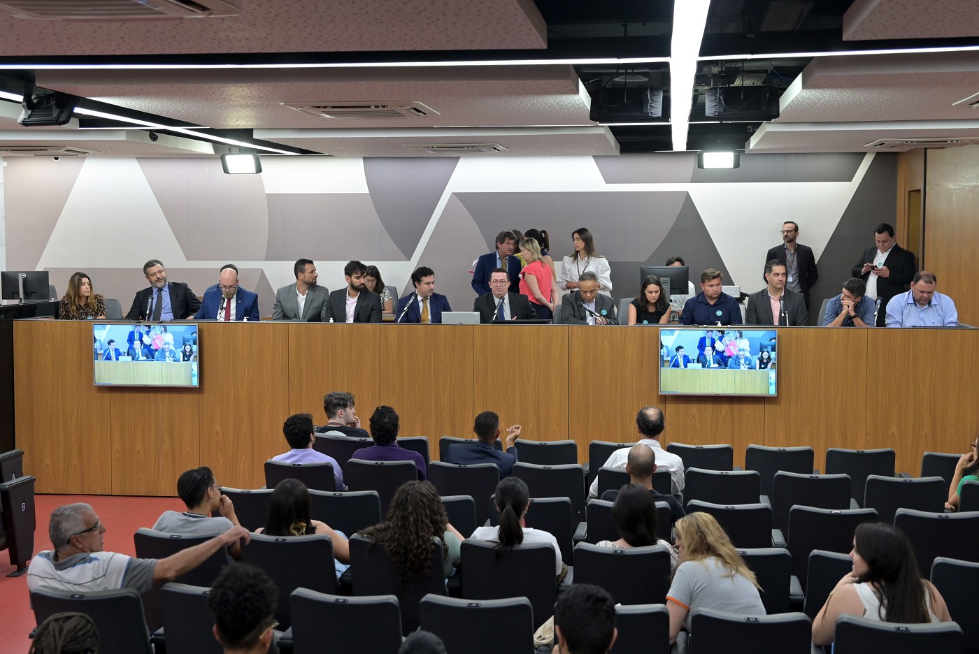 Comissão de Esporte, Lazer e Juventude - debate a situação do incentivo ao esporte no Estado de Minas Gerais