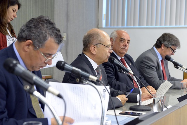 A Comissão de Saúde aprovou a realização de seis audiências públicas e uma visita