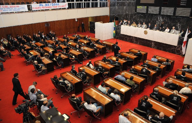 Comissão de Segurança Pública debate o furto de gado e equipamentos agrícolas no Estado