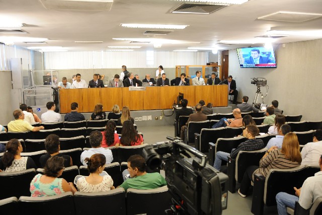 Comunidade não concorda com construção de centro de reabilitação de jovens detentos na Fucam