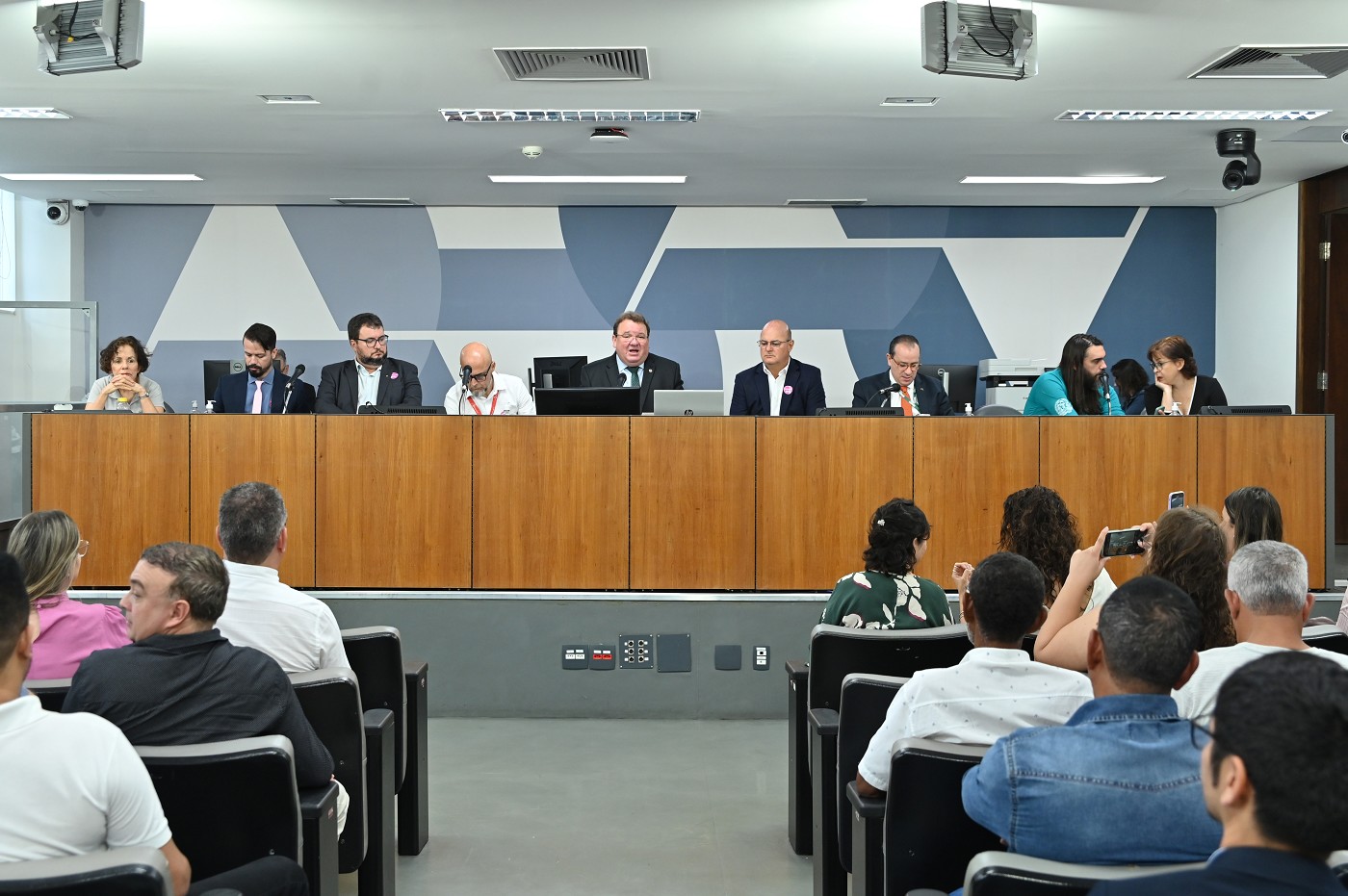 Comissão de Meio Ambiente e Desenvolvimento Sustentável - debate sobre os investimentos da Renova no Parque Estadual do Rio Doce