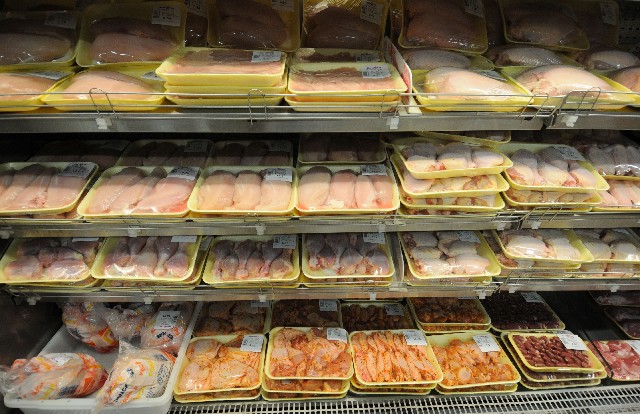Cortes de frango ficaram mais caros em novembro