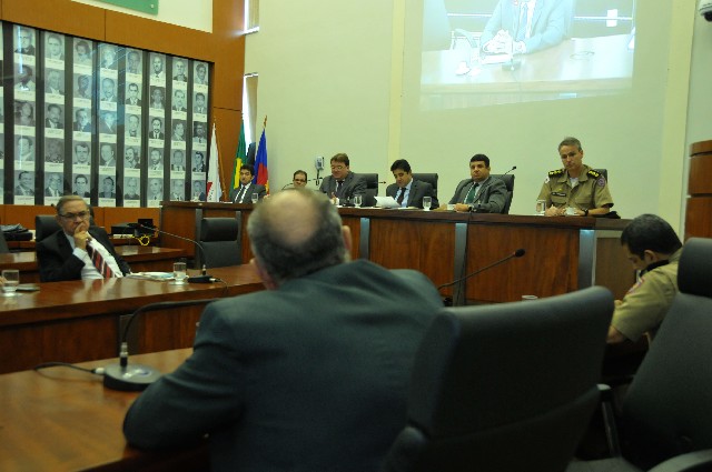 Comissões da Assembleia debateram a situação do sistema prisional e as condições de trabalho dos rodoviários de Ipatinga e região