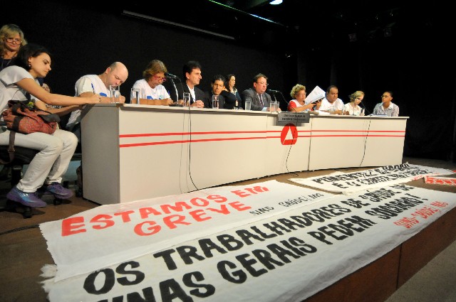 Comissão do Trabalho debateu a situação dos profissionais de enfermagem do Estado, especialmente a jornada de trabalho e o piso salarial
