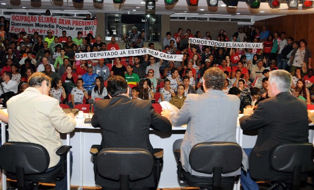 Posse do terreno ocupado pela comunidade ainda gera dúvida