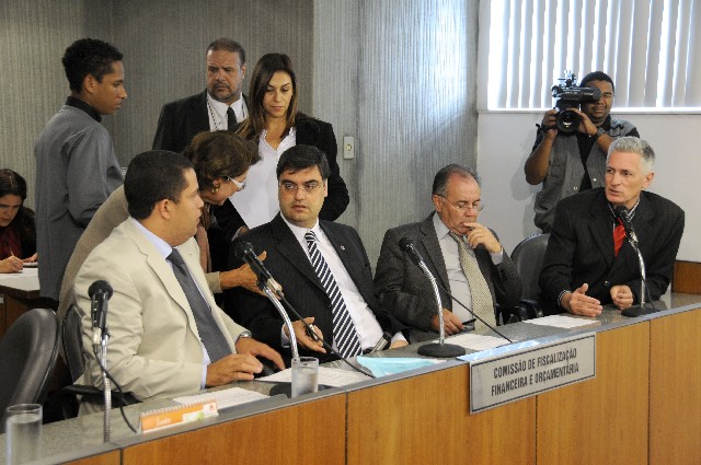 FFO apreciou projeto que trata de ressarcimento ao Estado por trote a serviços telefônicos de emergência