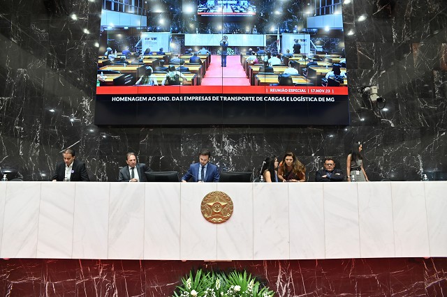 Reunião Especial - homenagem aos 70 anos de funação do Setcemg