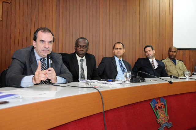 Jorge Luís Xavier, Wolney Rodrigues da Silva, Cristian Mendes de Araújo e Anderson Prado