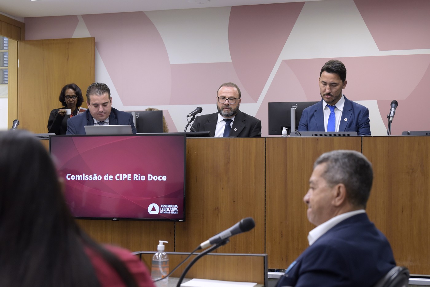 CIPE Rio Doce - audiência com advogados
