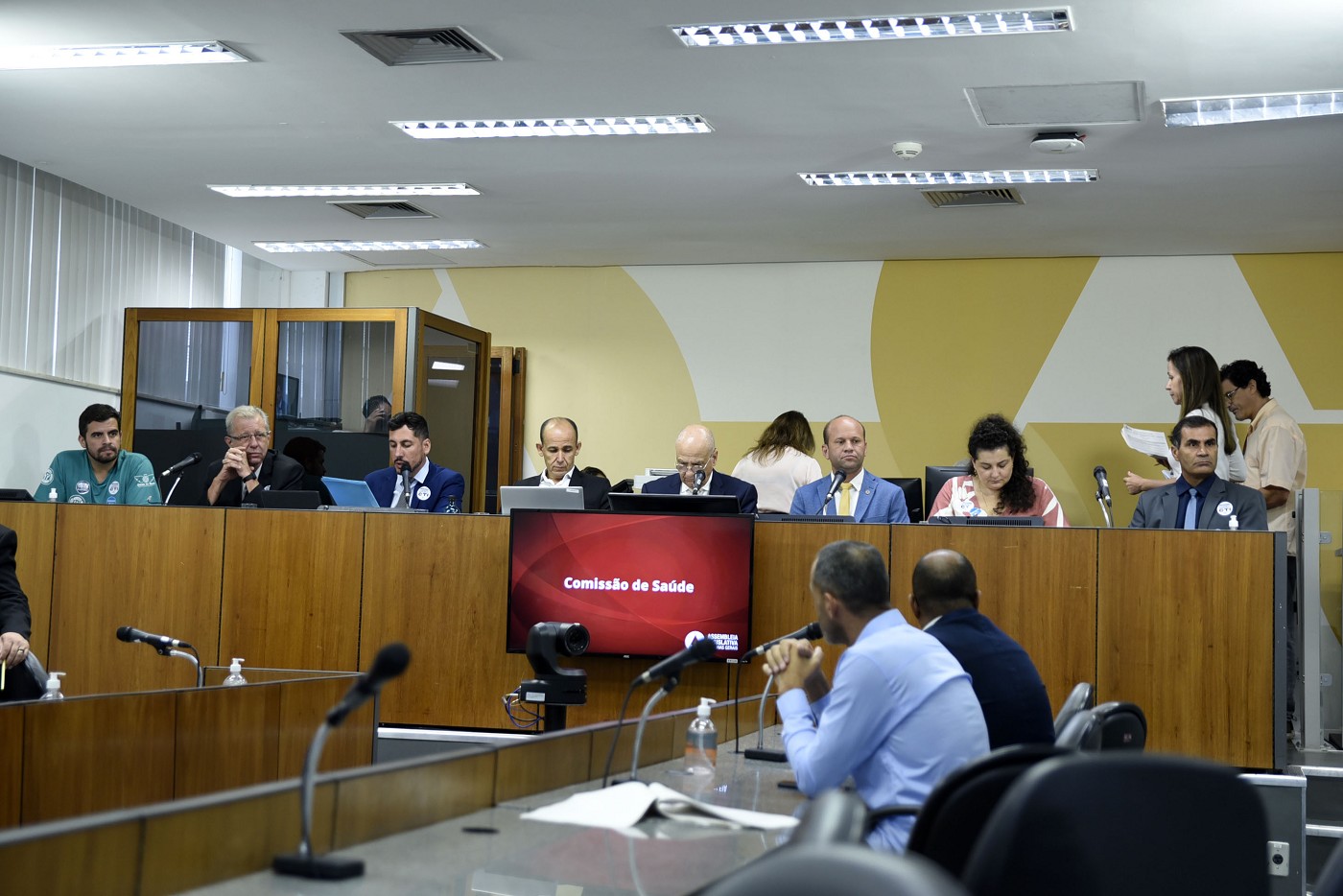 Comissão de Saúde - debate sobre os leitos de UTI em Barbacena
