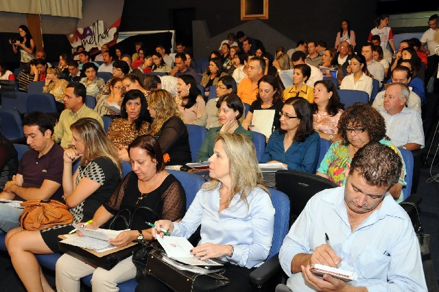 O ato ocorreu durante reunião ordinária do Cosems/MG