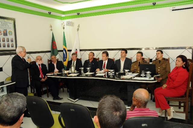 A audiência pública foi realizada na Câmara Municipal de Lajinha