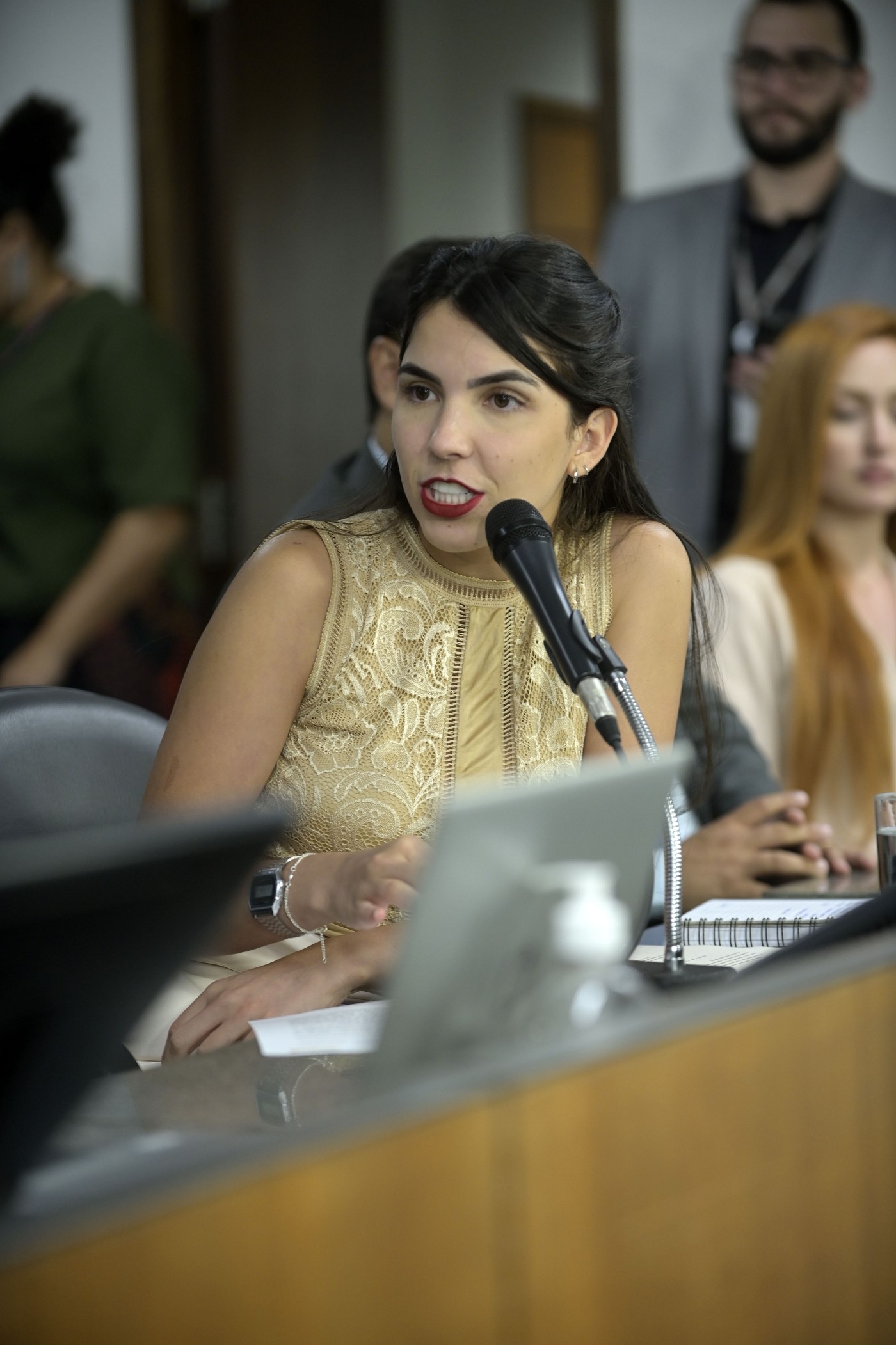 Comissão de Defesa do Consumidor e do Contribuinte - debate sobre a falta de abastecimento de água pela Copasa