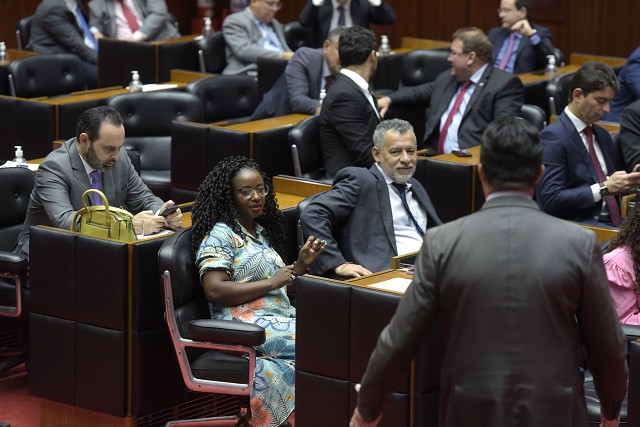 Reunião Extraordinária - tarde - análise de proposições