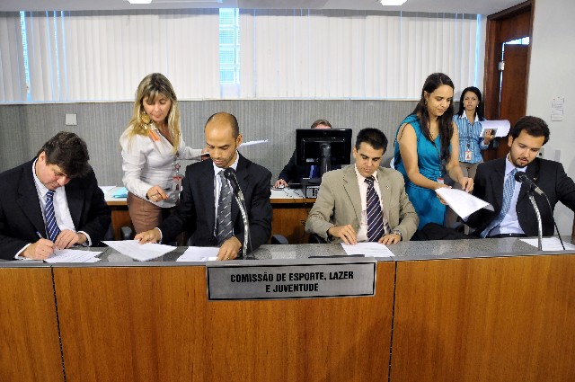 Comissão de Esporte quer discutir, com outras quatro comissões, seguro coletivo em eventos